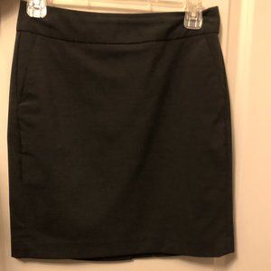 Banana Republic size 0P gray skirt